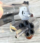 Smith & Wesson 629-1 .44 Combat Magnum 3'' - 6 of 12
