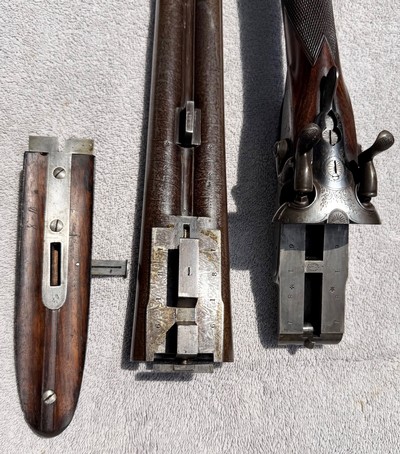 Williams & Powell SxS 12ga Damascus Hammer Shotgun - Image 12 of 15