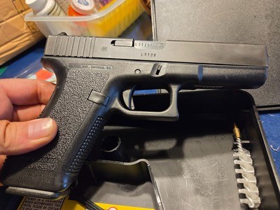 Glock 17 generaration 2 made 1990 9mm - Image 3 of 11