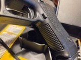 Glock 17 generaration 2 made 1990 9mm - Image 6 of 11