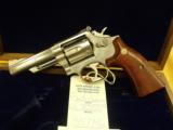 Smith & Wesson,66 