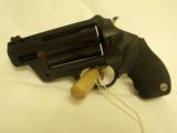 Taurus "Public Defender" .45 Colt/ .410 - 1 of 4