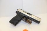 Heckler and Koch USP 40F .40 S&W - 1 of 2