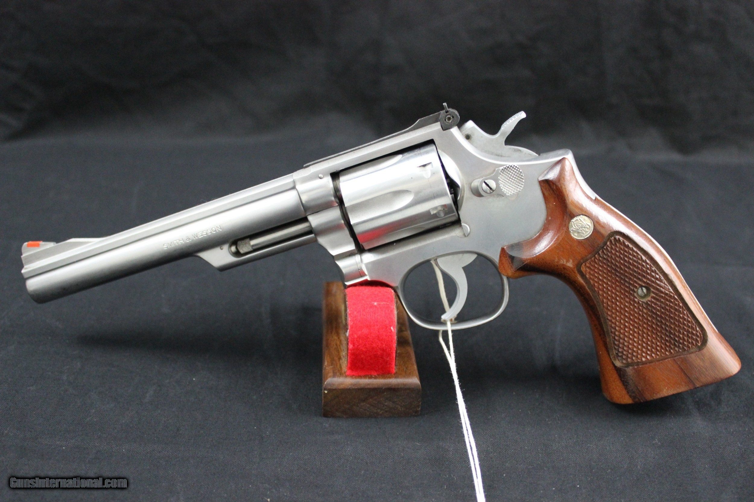 What Is The Value Of A Smith And Wesson Magnum Combat Model