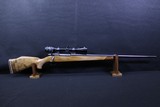 Weatherby Mark V Deluxe .378 Wby. Mag. - 1 of 8