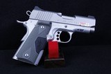 Kimber Stainless Ultra TLE II .45 A.C.P. - 1 of 2