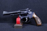 Smith & Wesson 1953 H.E. .22/.32 Kit Gun .22LR - 1 of 2
