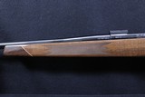 Weatherby Mark V Deluxe .300 Wby. Mag. - 8 of 8