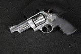 Smith & Wesson 625-9
