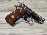 Browning BDA in Mint Condition - 2 of 13