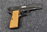 Browning Hi-P0wer Made in Belgium---9mm - 1 of 2
