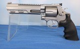 SMITH & WESSON 686-6 COMPETITOR .357 MAG ORIG.
CASE - 1 of 20