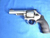 SMITH & WESSON 69 .44 MAG ORIG.
CASE - 13 of 20