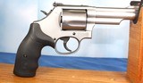 SMITH & WESSON 69 .44 MAG ORIG.
CASE - 11 of 20