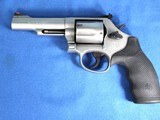 SMITH & WESSON 69 .44 MAG ORIG.
CASE - 14 of 20