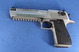 MAGNUM RESEARCH DESERT EAGLE MK XIX .44 MAG ORIG. CASE - 12 of 20