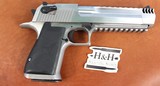 MAGNUM RESEARCH DESERT EAGLE MK XIX .44 MAG ORIG. CASE - 2 of 20