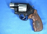 SMITH & WESSON 327 .357 MAG 170245 - 22 of 25