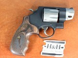 SMITH & WESSON 327 .357 MAG 170245 - 18 of 25