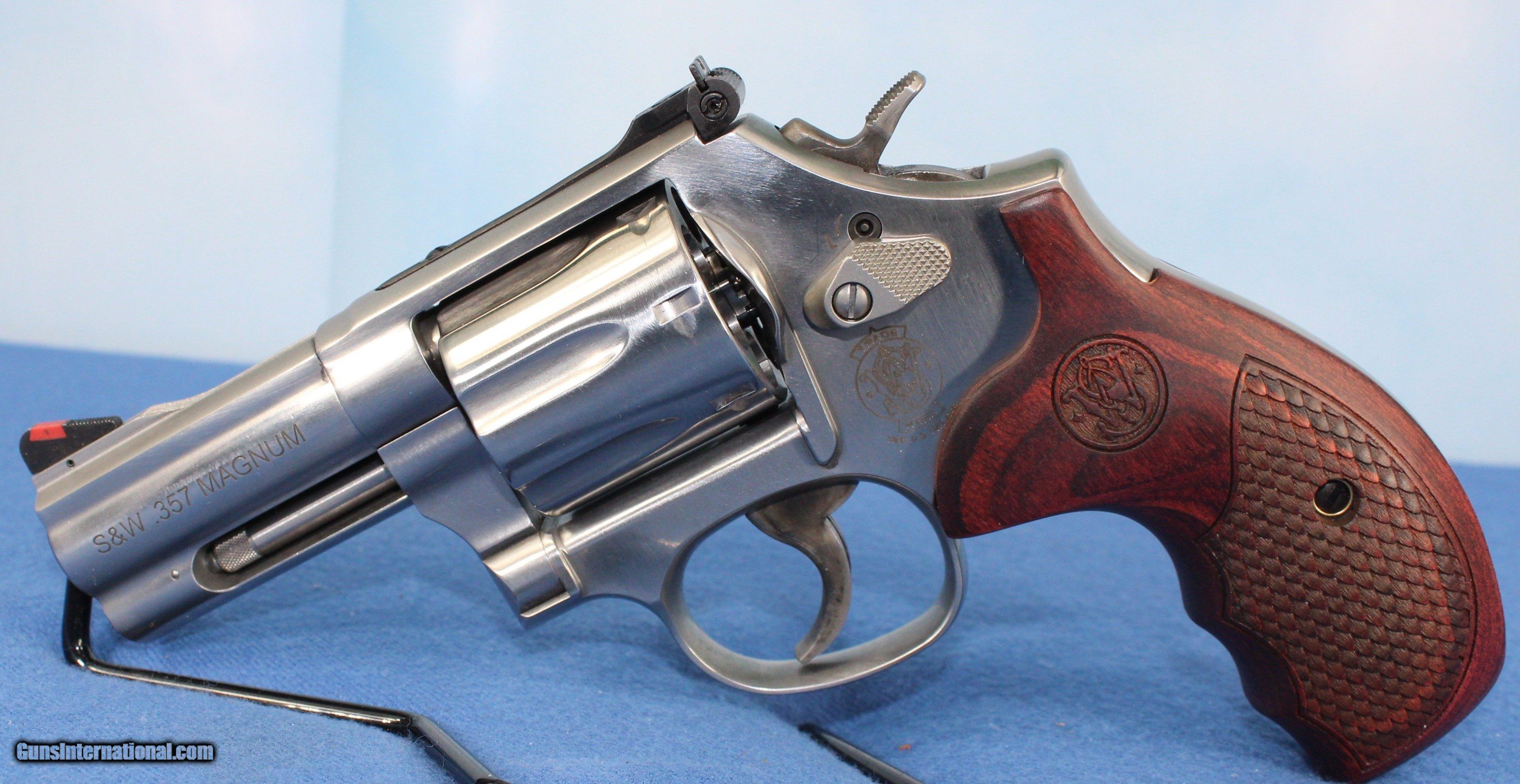 SMITH & WESSON 686 DELUXE .357 MAG 150713