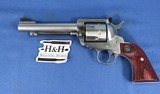 RUGER BLACKHAWK FLATTOP 05247 .357 MAG/9MM - 1 of 25