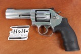 SMITH & WESSON 617 .22LR 160584 - 17 of 25