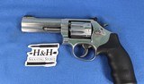 SMITH & WESSON 617 .22LR 160584 - 1 of 25