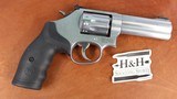 SMITH & WESSON 617 .22LR 160584 - 22 of 25