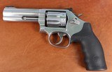 SMITH & WESSON 617 .22LR 160584 - 18 of 25