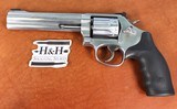 SMITH & WESSON 617 .22LR 160578 - 23 of 25