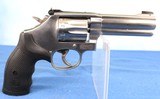 SMITH & WESSON 617 .22 LR 160584 - 11 of 25