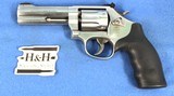 SMITH & WESSON 617 .22 LR 160584 - 1 of 25