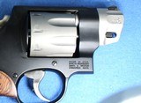 SMITH & WESSON 327 .357 MAG 170245 - 7 of 25