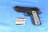 BROWNING 1911-22 TB 22LR
051821490 - 1 of 20