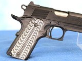 BROWNING 1911-22 TB 22LR
051821490 - 9 of 20