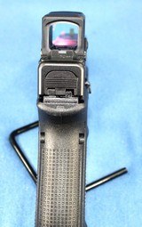 GLOCK G19 AIMPOINT COA PA195SB03MOS8A3 - 9 of 25