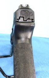 SPRINGFIELD ECHELON
9MM BOX, SOFT CASE, HOLSTER, 5 MAGS - 21 of 24