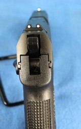 HECKLER & KOCH USP9 V1 9MM 81000307 - 8 of 24