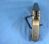 SIG SAUER AXG CARRY TWO TONE 9MM 320AXGCA-9-RTXR3-FDE - 8 of 25