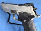 SIG SAUER P226 X5 SS SAO 9MM 226X5-9-STAS - 7 of 24