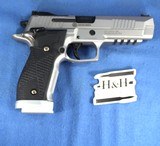 SIG SAUER P226 X5 SS SAO 9MM 226X5-9-STAS - 24 of 24