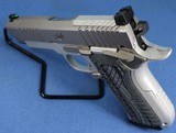 KIMBER KDS9C STAINLESS 9MM 3100012 - 6 of 25