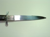 ORIGINAL VINTAGE RIZZUTO ESTILETO MILANO (MEXICO). 11" AUTOMATIC SWITCHBLADE KNIFE c.1950'S-1960'S EX.-NEAR MINT COND - 8 of 9
