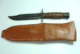 JET PILOTS SURVIVAL / FIGHTING KNIFE ADOPTED 1957. IN USE LATE 50'S, EARLY 60'S WHEN WE WERE ONLY "ADVISORS" IN VIETNAM - 2 of 6