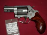 Smith & Wesson 60-14 Lady Smith - 1 of 3