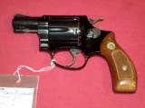 Smith & Wesson 37 2