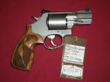 Smith & Wesson 686+ PC - 2 of 6