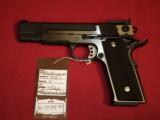 Smith & Wesson 945-1 SOLD - 2 of 5