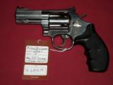 Smith & Wesson 686+ - 1 of 4