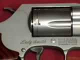 SOLD Smith & Wesson 60-14 Lady Smith SOLD - 3 of 6
